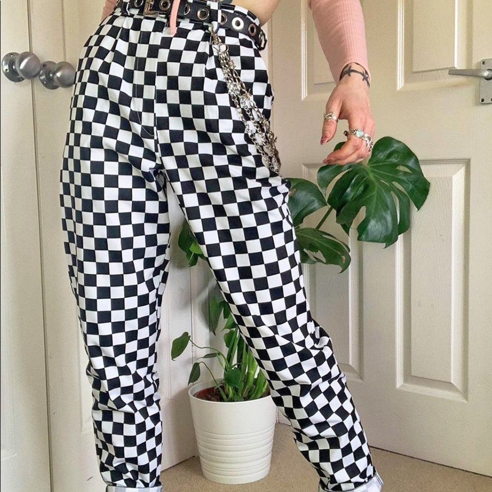 Black & White Checkered Straight leg Pants